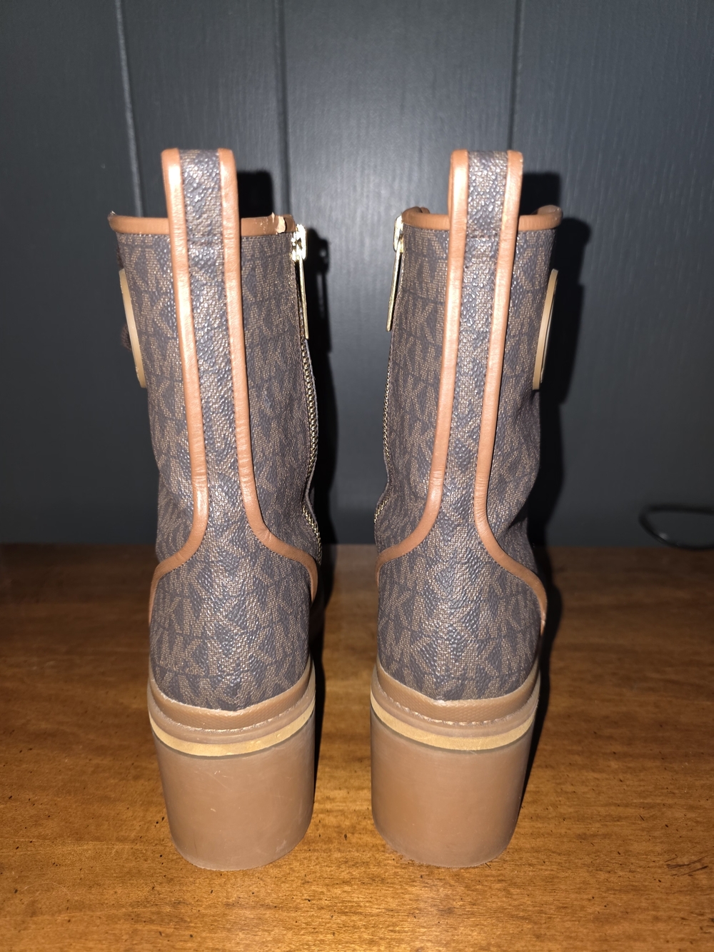 Michael Kors Brown Lace-Up Platform Boots Size 6 - Picture 7 of 16